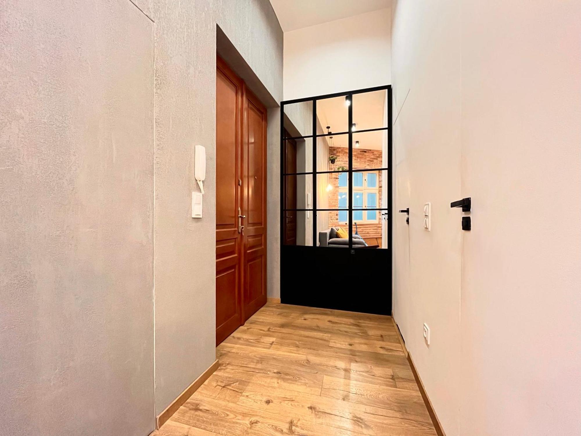 Large 75 M2 Apartment For 6 Guests Next To Wawel Castle Cracovia Esterno foto
